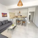 Napa Central Apartment
